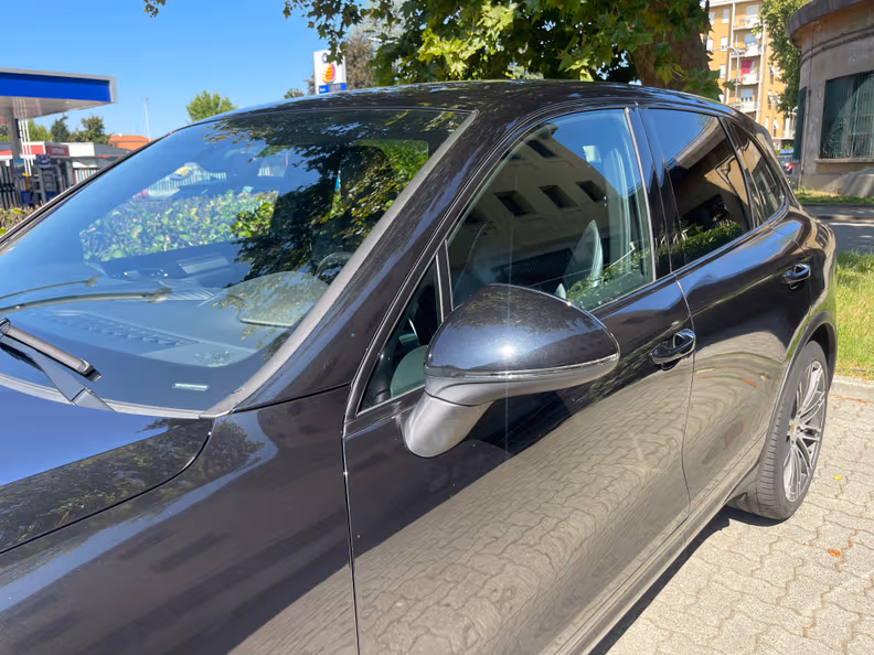 Porsche Cayenne - 39