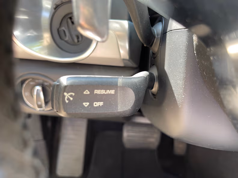 Porsche Cayenne - 24