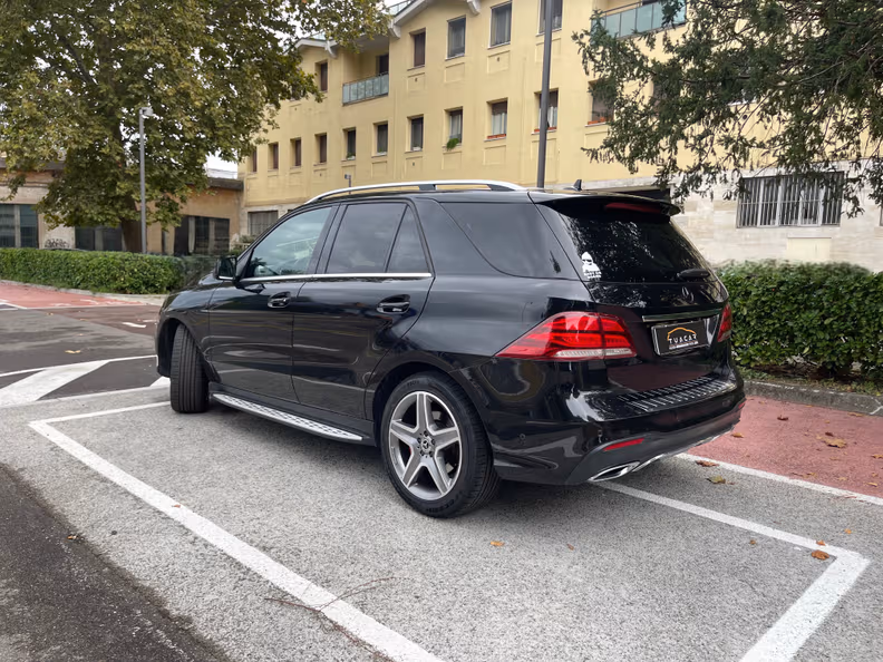 Mercedes-Benz GLE-Class - 7