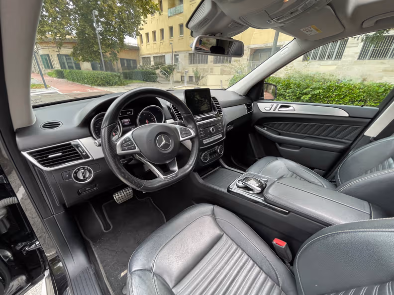 Mercedes-Benz GLE-Class - 16