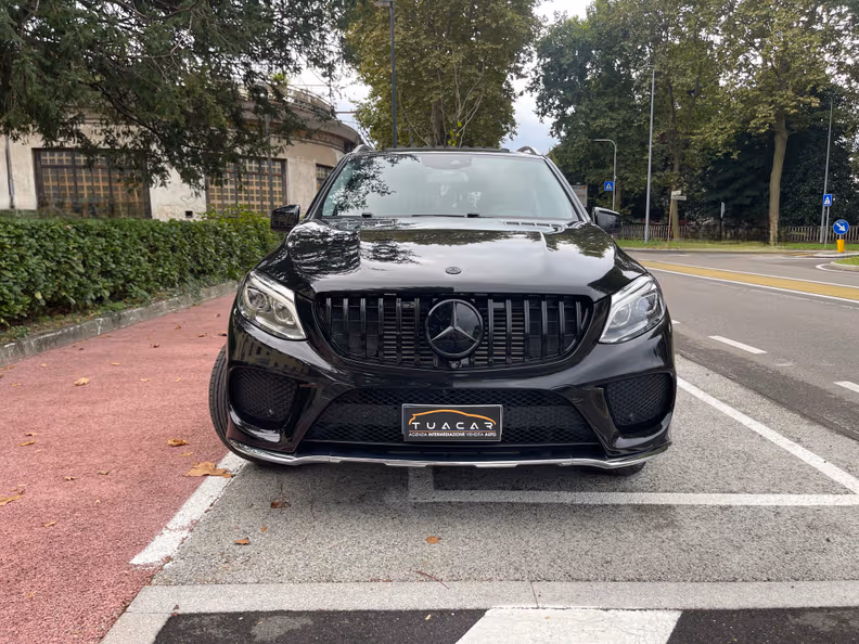 Mercedes-Benz GLE-Class - 2