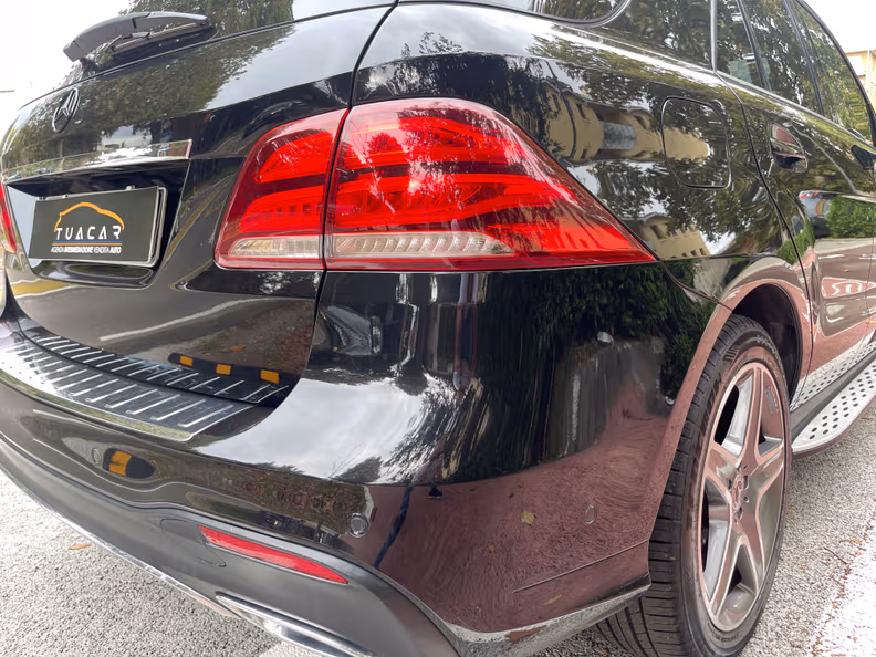 Mercedes-Benz GLE-Class - 46