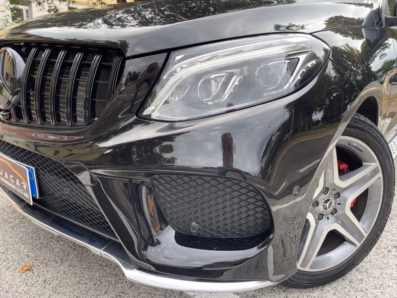 Mercedes-Benz GLE-Class - 44