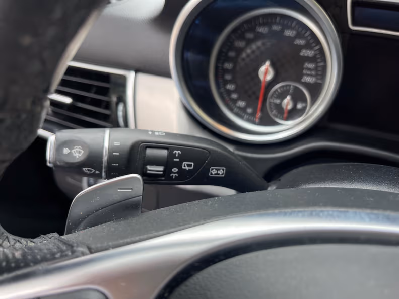 Mercedes-Benz GLE-Class - 22