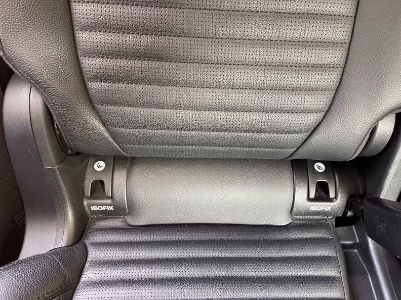 Land Rover Discovery Sport - 26