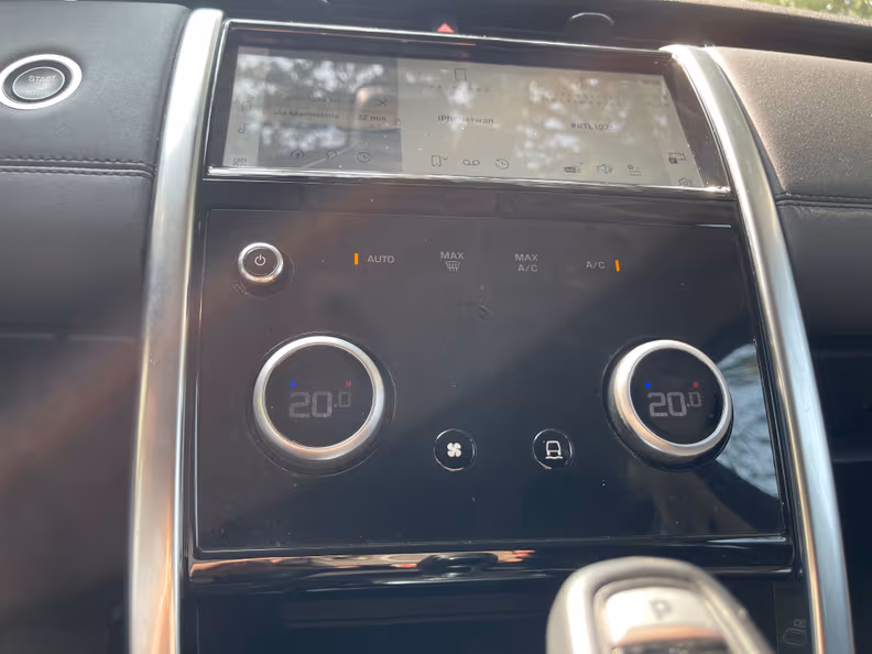 Land Rover Discovery Sport - 15