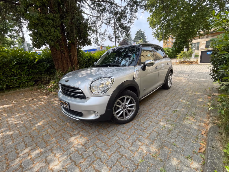 Mini Countryman - 1