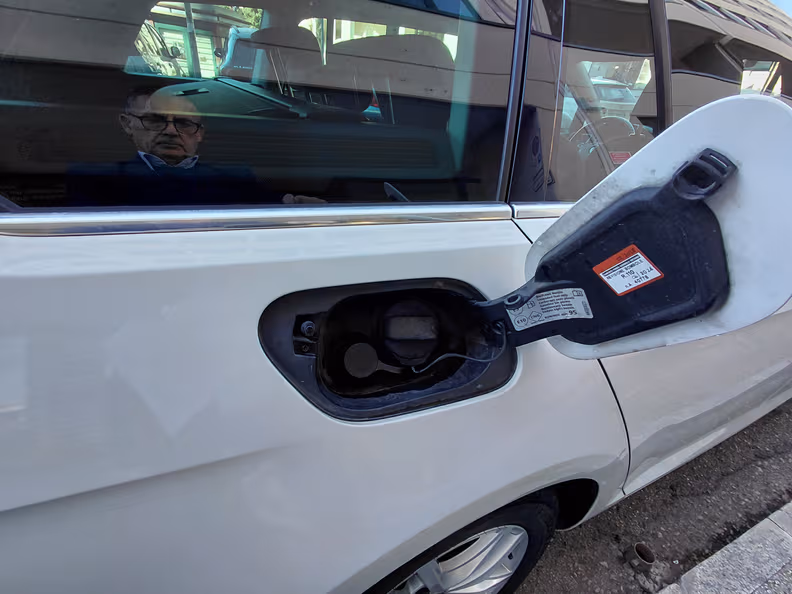 Volkswagen Golf - 29