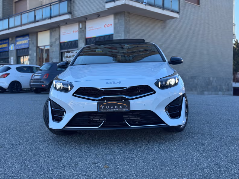 Kia ProCeed - 2