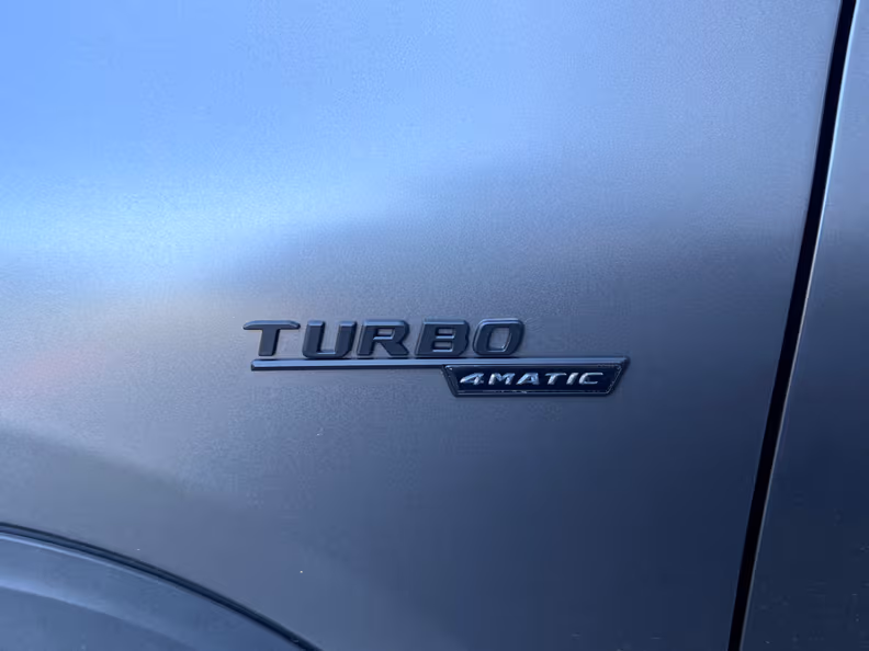 Mercedes-Benz GLA-Class - 34