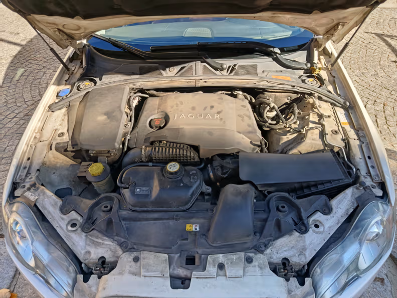 Jaguar XF - 46