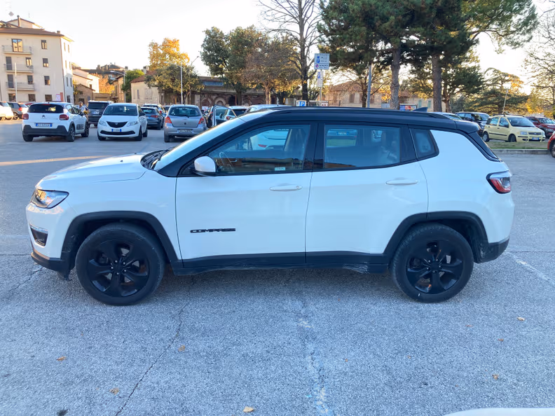 Jeep Compass - 8