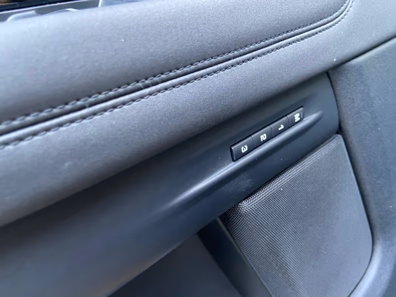 Land Rover Range Rover Evoque - 19