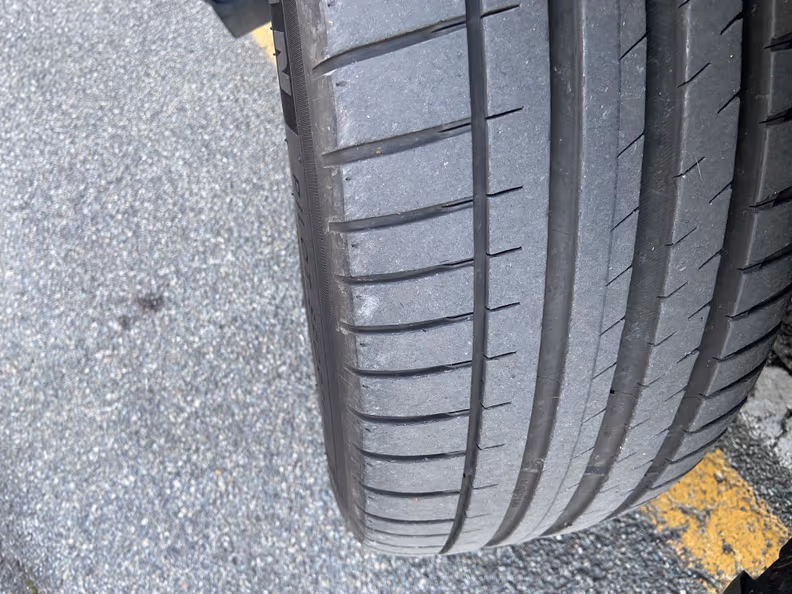 Land Rover Range Rover Evoque - 25