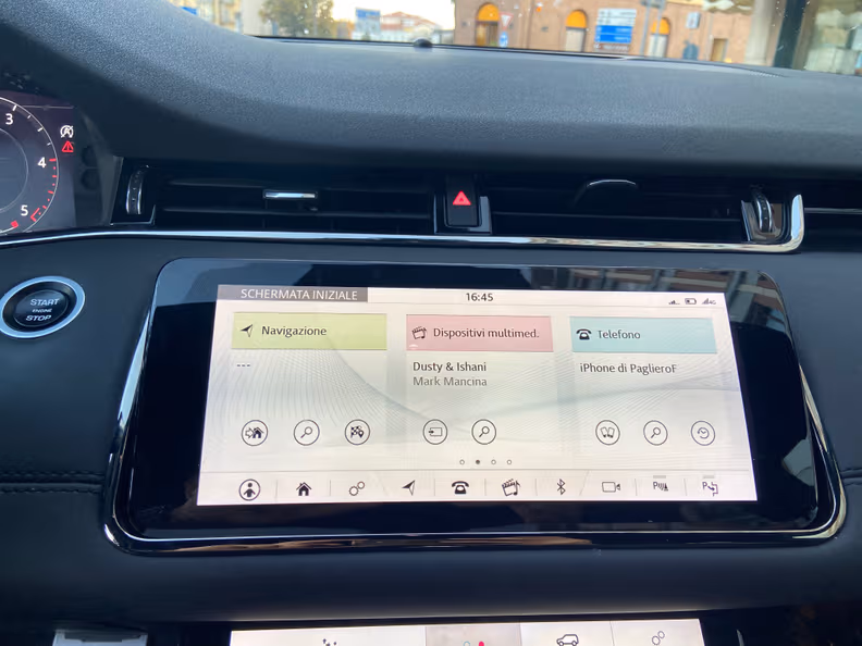 Land Rover Range Rover Evoque - 16