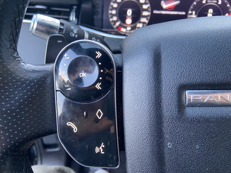 Land Rover Range Rover Evoque - 11