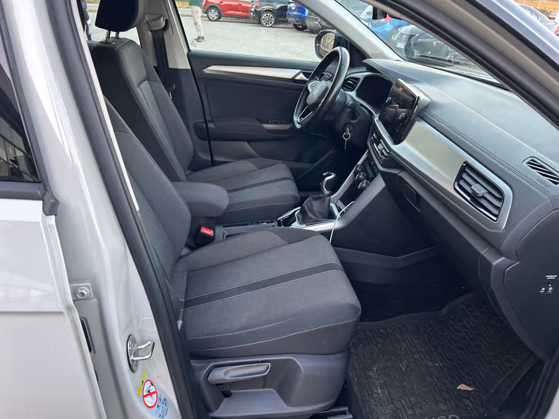 Volkswagen T-ROC - 24