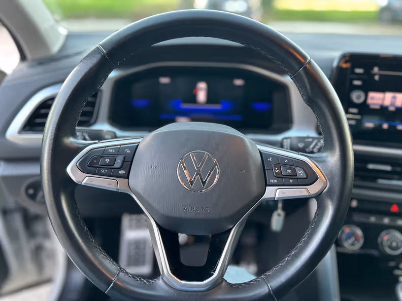 Volkswagen T-ROC - 15