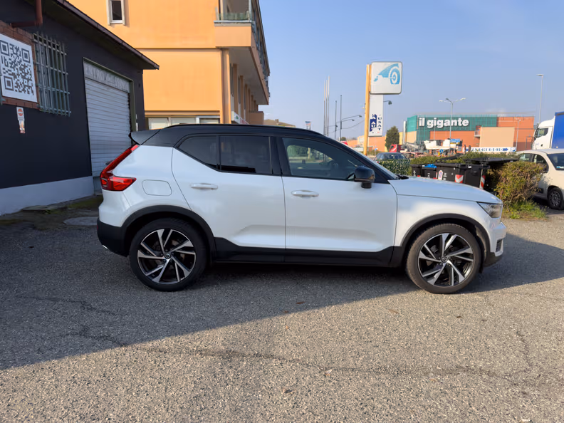 Volvo XC40 - 6