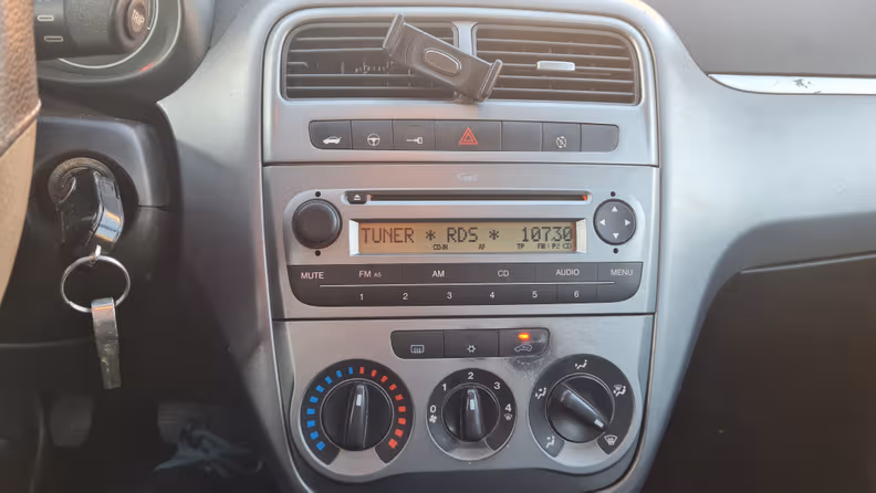 Fiat Grande Punto - 14