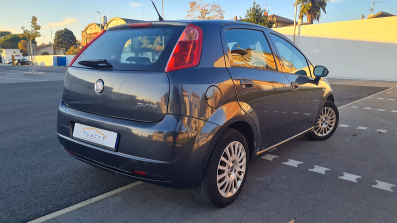 Fiat Grande Punto - 5