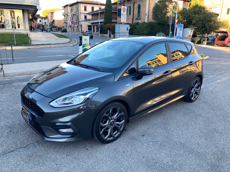 Ford Fiesta - 8