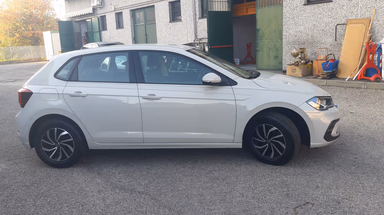 Volkswagen Polo - 4
