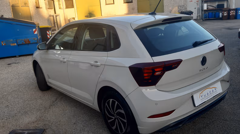 Volkswagen Polo - 33