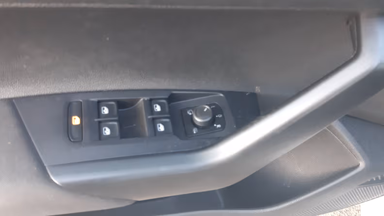 Volkswagen Polo - 26