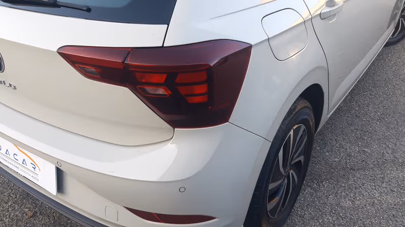 Volkswagen Polo - 32