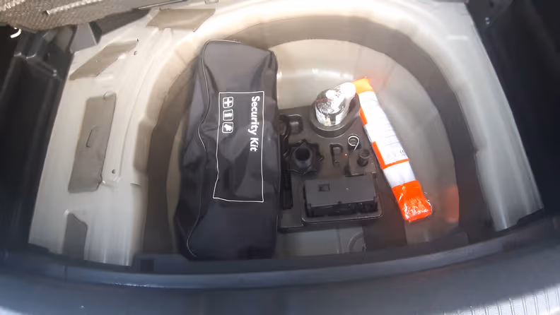 Volkswagen Polo - 18