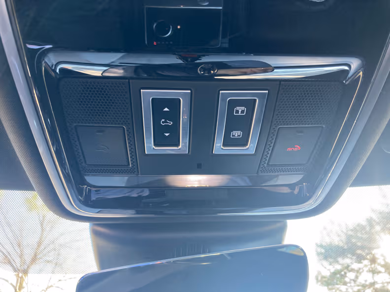 Land Rover Range Rover Velar - 53