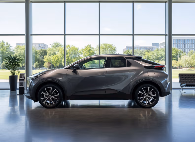 Toyota C-Hr (23-->) - 3
