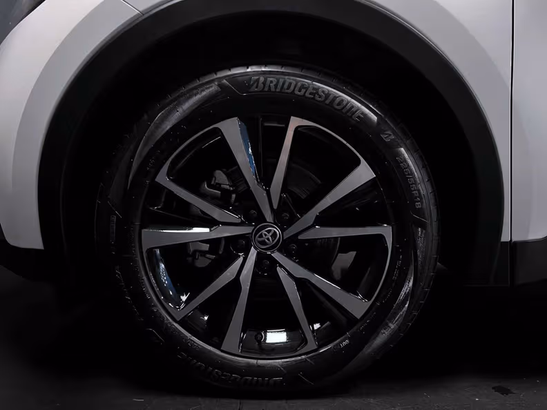 Toyota C-Hr (23-->) - 8