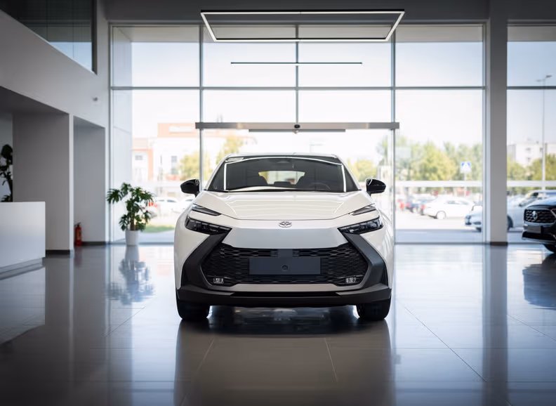 Toyota C-Hr (23-->) - 2