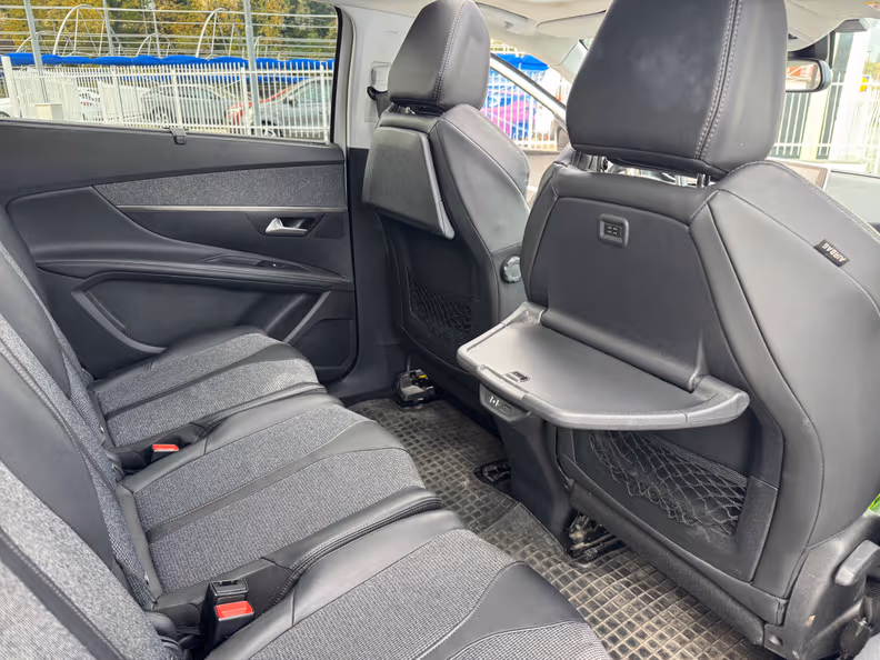 Peugeot 5008 - 11