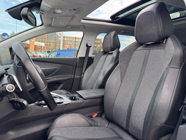 Peugeot 5008 - 7