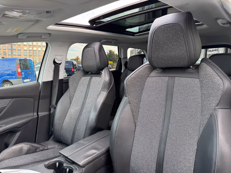Peugeot 5008 - 35