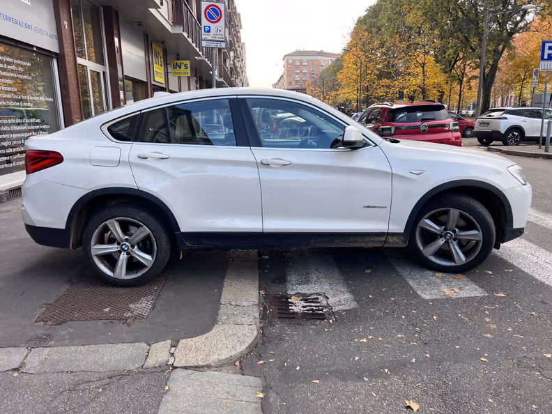 BMW X4 - 18