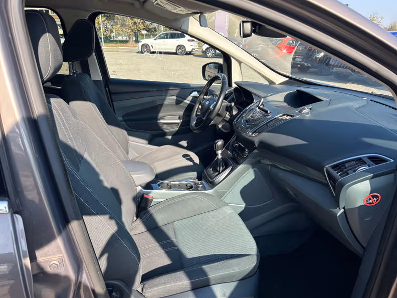 Ford C-MAX - 22