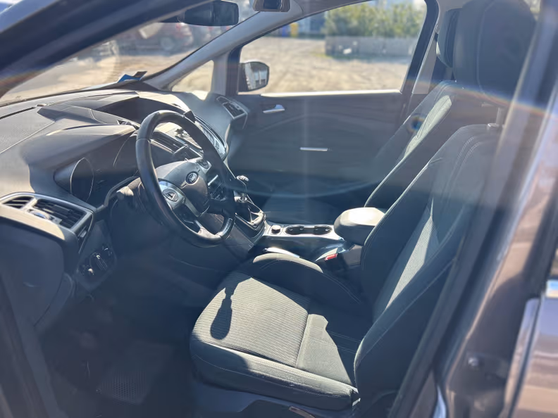 Ford C-MAX - 13