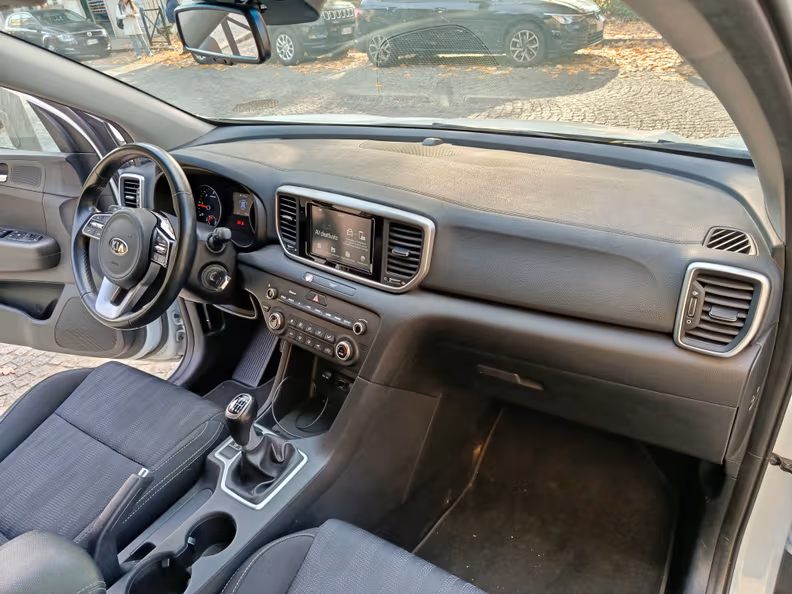 Kia Sportage - 23