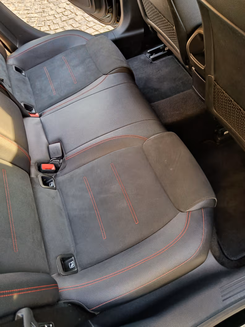 Mercedes-Benz A-Class - 31