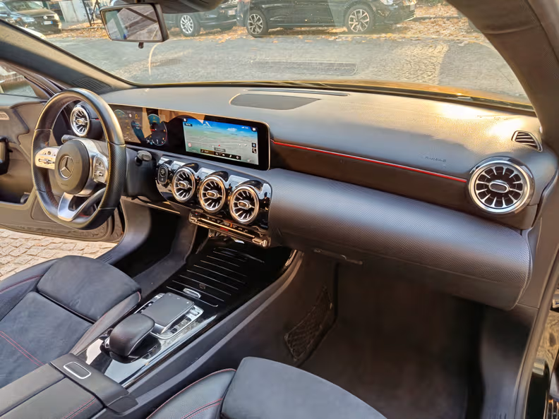 Mercedes-Benz A-Class - 25