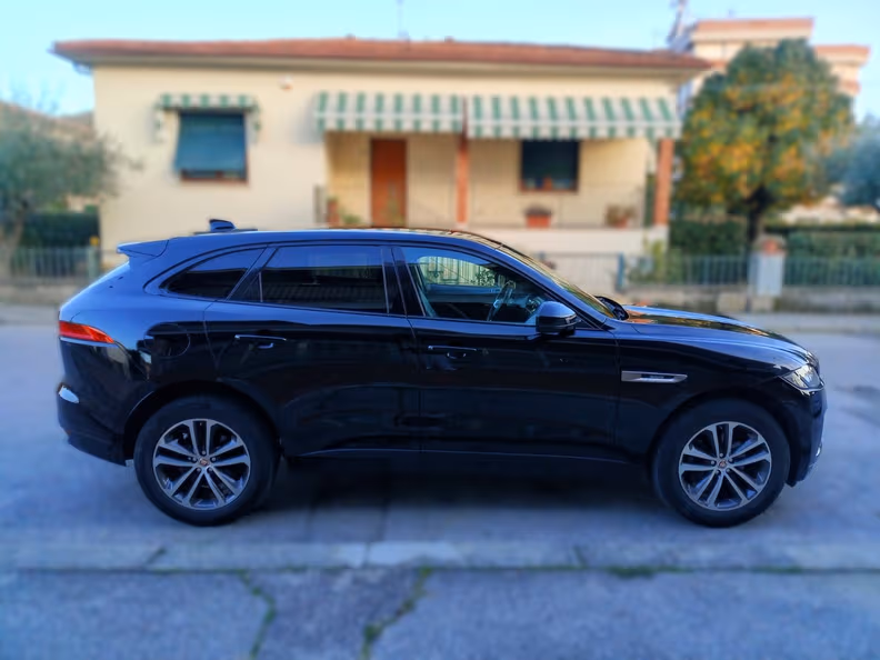 Jaguar F-Pace - 6