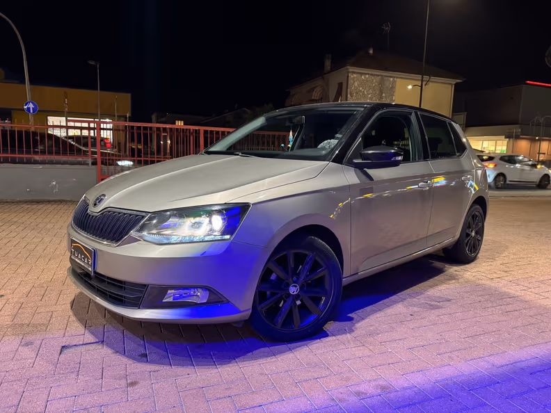 Škoda Fabia - 1