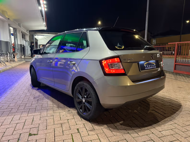 Škoda Fabia - 5