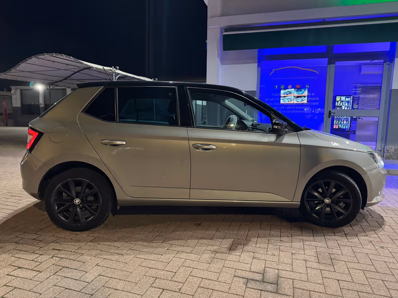 Škoda Fabia - 17