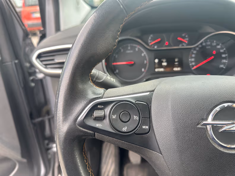 Opel Crossland/Crossland X - 11