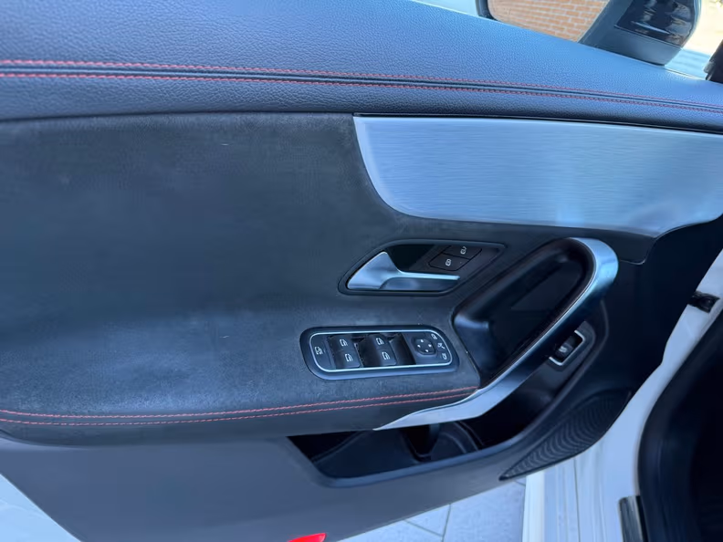 Mercedes-Benz CLA-Class - 13